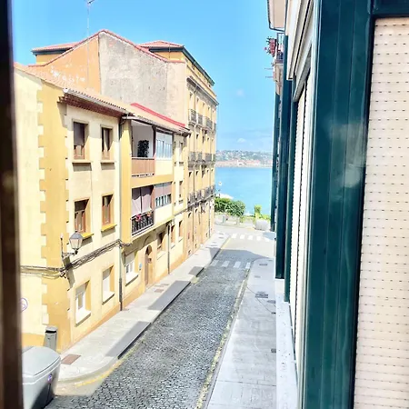 Apartamento Cimadevilla 16 *