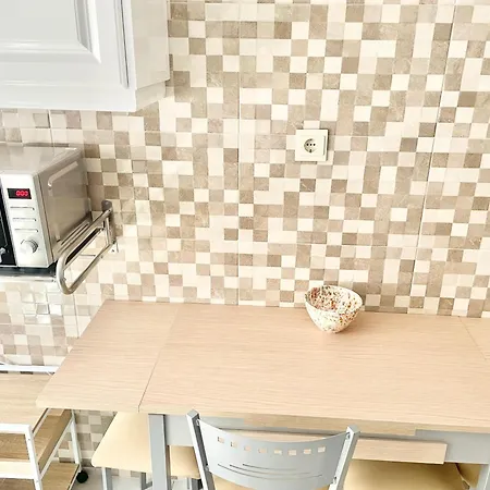 Cimadevilla 16 * Gijón